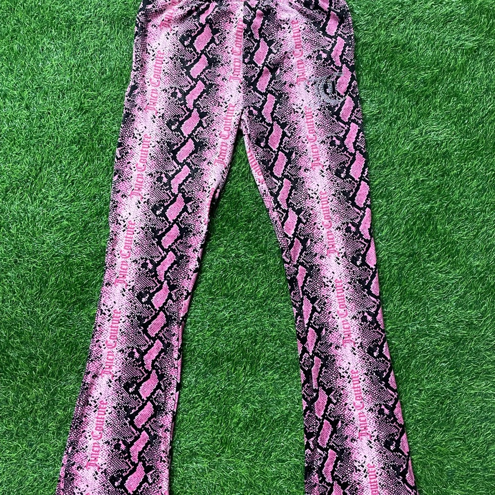 Juicy Couture Pink and Black Snake Print Track Pants joggers size age 14/15